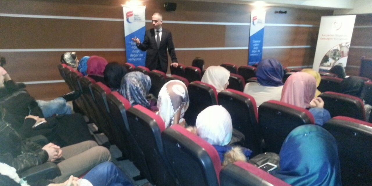Ne İşim Olur İngilizce’yle Seminerleri