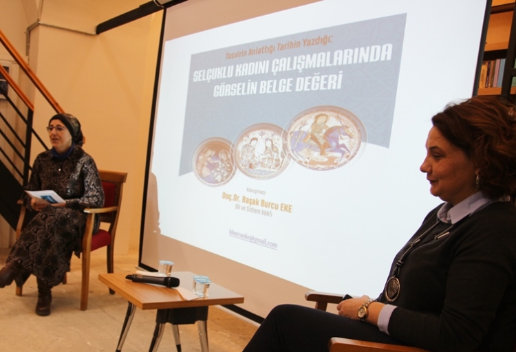 Tasvirin Anlattığı Tarihin Yazdığı: Selçuklu Kadını Çalışmalarında Görselin Belge Değeri