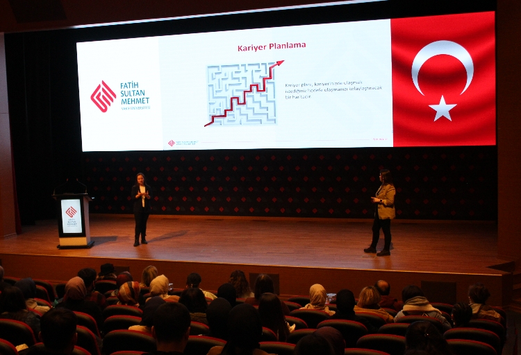 Öğrencilerimize CV-Mülakat Tekniklerini Anlattık