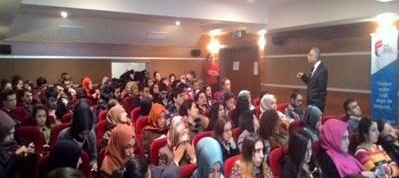 Ne İşim Olur İngilizce'yle Seminerleri