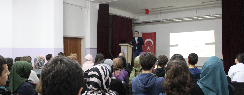 Hayalimdeki Gelecek Seminerimiz ile Gelenbevi Anadolu Lisesi'ndeyiz
